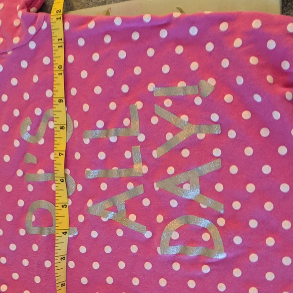 💖 7, simple Love by Carter's 100% cotton t-shirt PJs all day so cute! - Picture 5 of 6